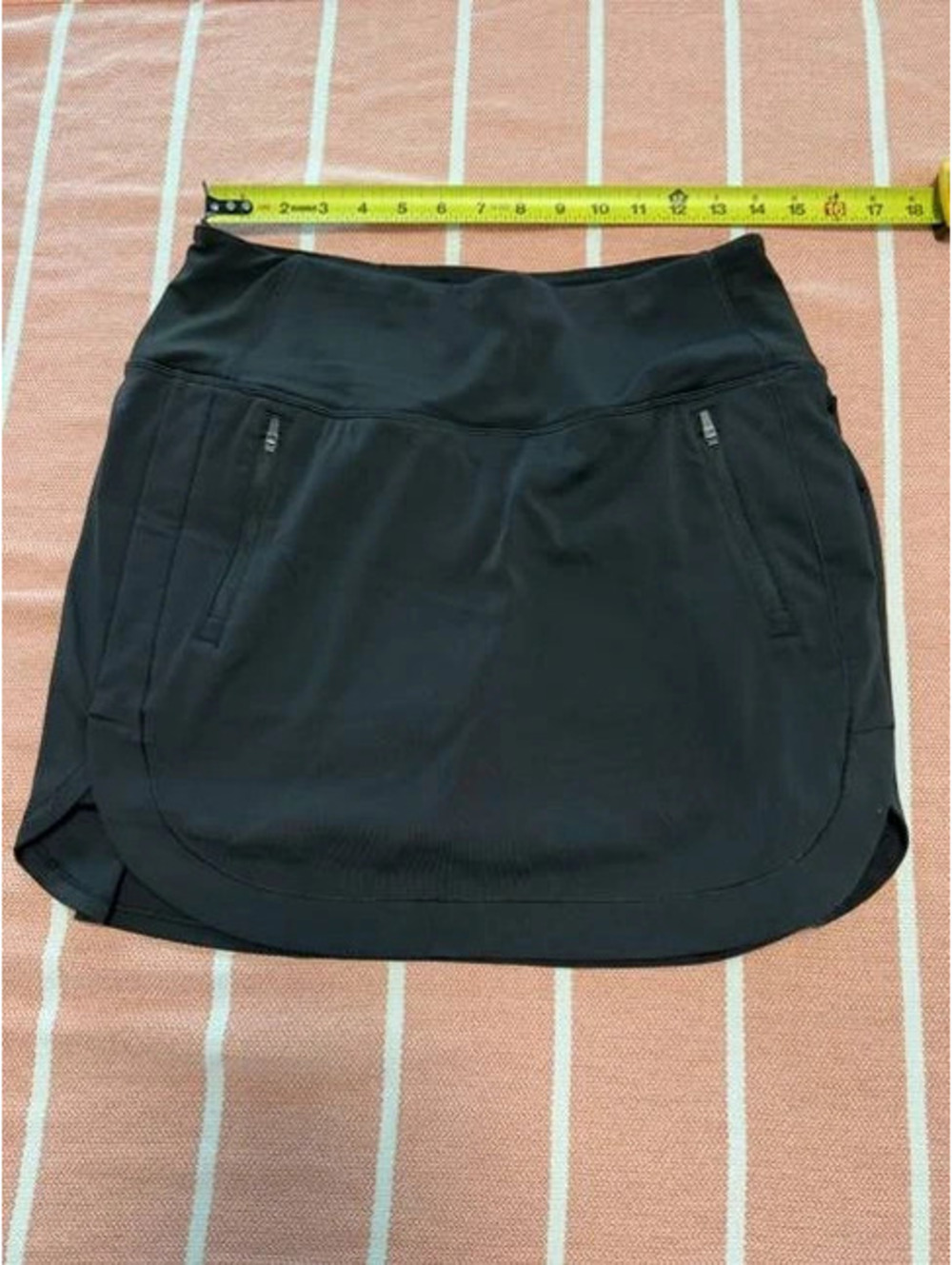 #6171 Athleta Black Athletic Skort Medium